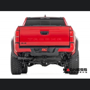 Toyota Tacoma Lift Kit - 3.5" - N3 Shocks - Rough Country